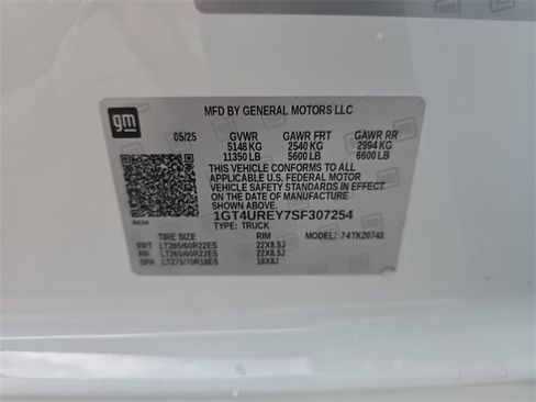 New 2025 GMC Sierra 2500 Denali w/ Denali Reserve Package image 32