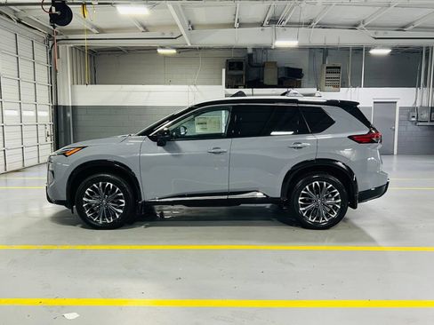 New 2026 Nissan Rogue Platinum w/ Platinum Premium Package AWD/4WD image 17