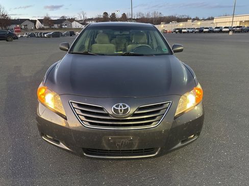 Used 2009 Toyota Camry image 8