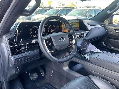 Used 2025 INFINITI QX80 Autograph AWD/4WD image 13