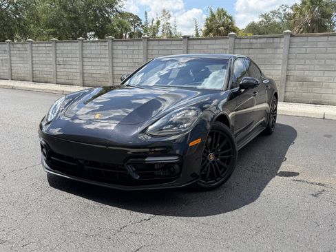 Certified 2023 Porsche Panamera GTS AWD/4WD image 1