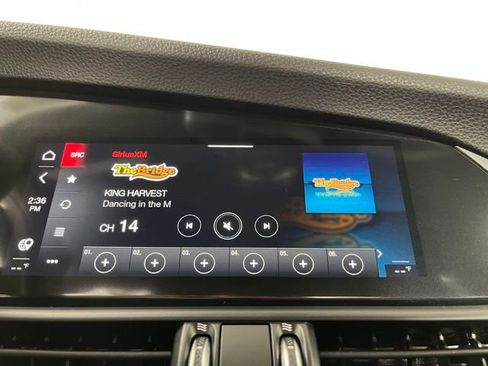 Used 2025 Alfa Romeo Giulia AWD w/ Veloce Package AWD image 31