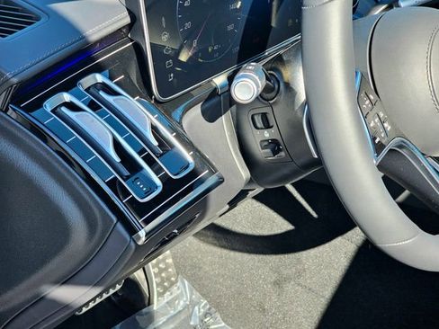 New 2026 Mercedes-Benz S 580 4MATIC Sedan image 16