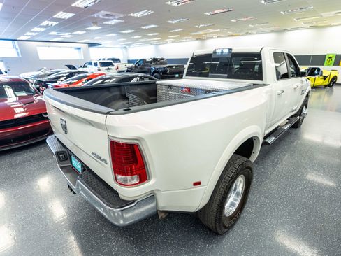 Used 2018 RAM 3500 Laramie w/ Cold Weather Group AWD/4WD image 6
