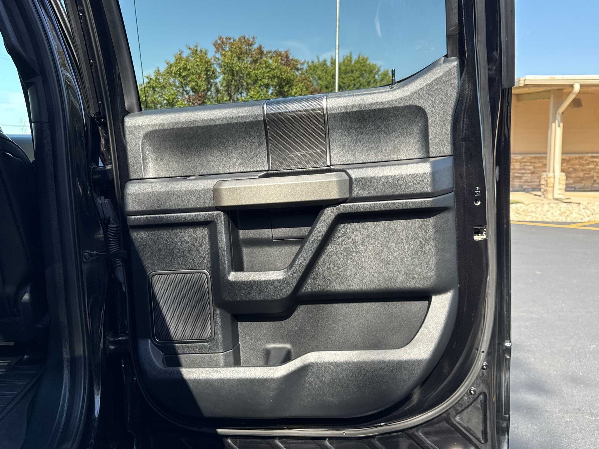 Used 2019 Ford F150 Raptor w/ Equipment Group 802A Luxury AWD/4WD image 29