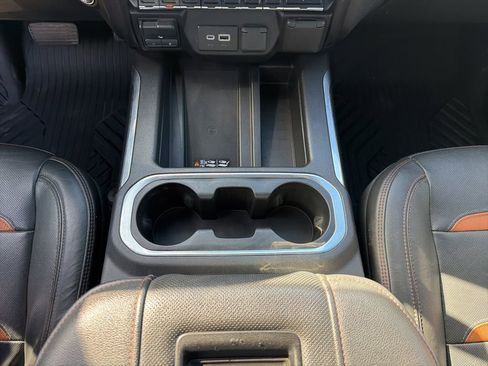 Used 2020 GMC Sierra 1500 AT4 w/ AT4 Premium Package image 19