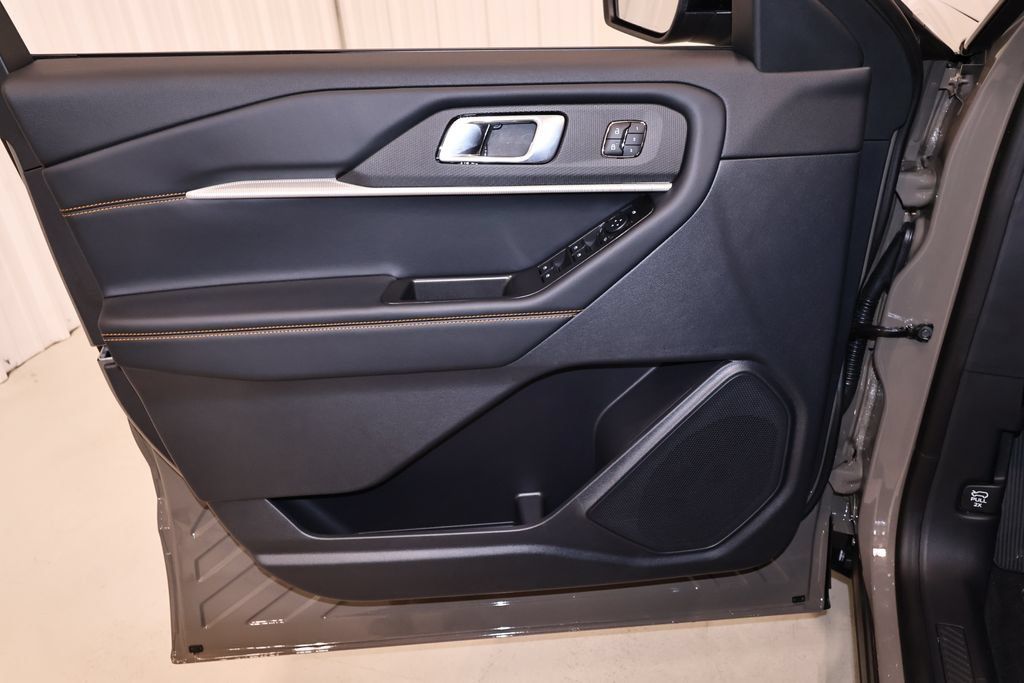 New 2027 Ford Explorer Tremor AWD/4WD image 10