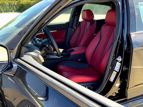 New 2026 Acura Integra A-Spec image 9