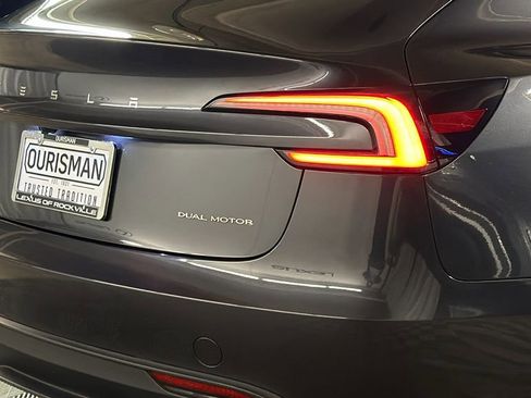 Used 2025 Tesla Model 3 Long Range image 8