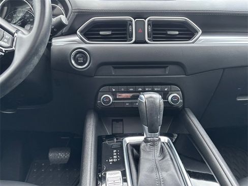 Used 2020 MAZDA CX-5 Touring image 11