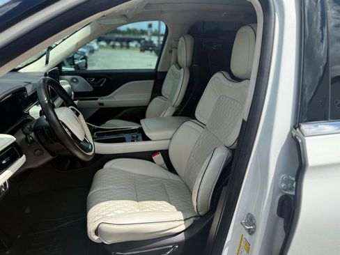 Used 2020 Lincoln Aviator Black Label w/ Dynamic Handling Package AWD/4WD image 12