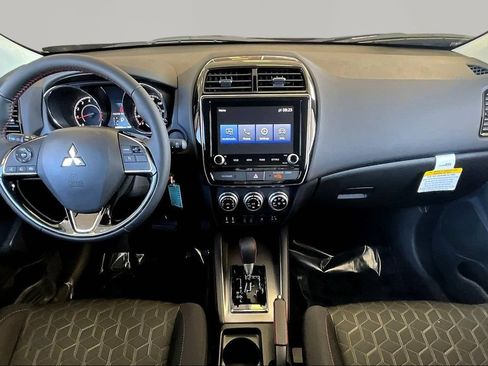 New 2026 Mitsubishi Outlander Sport LE AWD/4WD image 5
