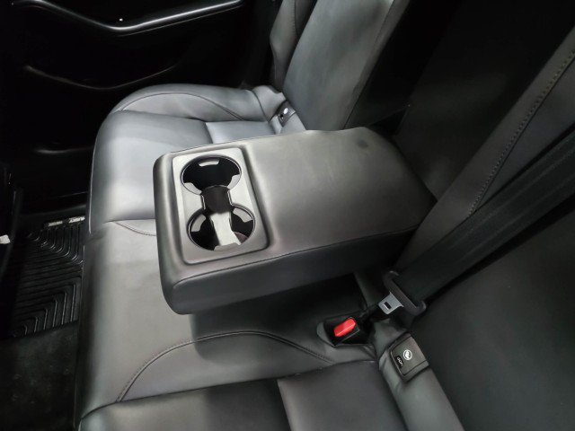 Used 2022 MAZDA MAZDA3 s FWD image 18