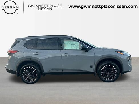 New 2026 Nissan Rogue SV image 4