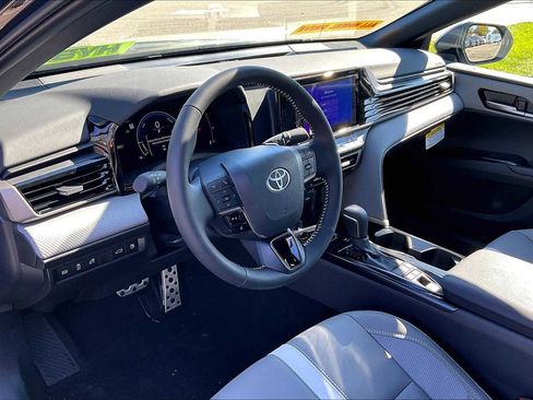 New 2026 Toyota Camry SE image 8