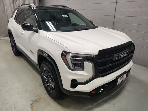 New 2026 GMC Terrain AT4 w/ Convenience Package III image 5