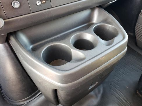 Used 2024 Chevrolet Express 2500 w/ Driver Convenience Package image 19