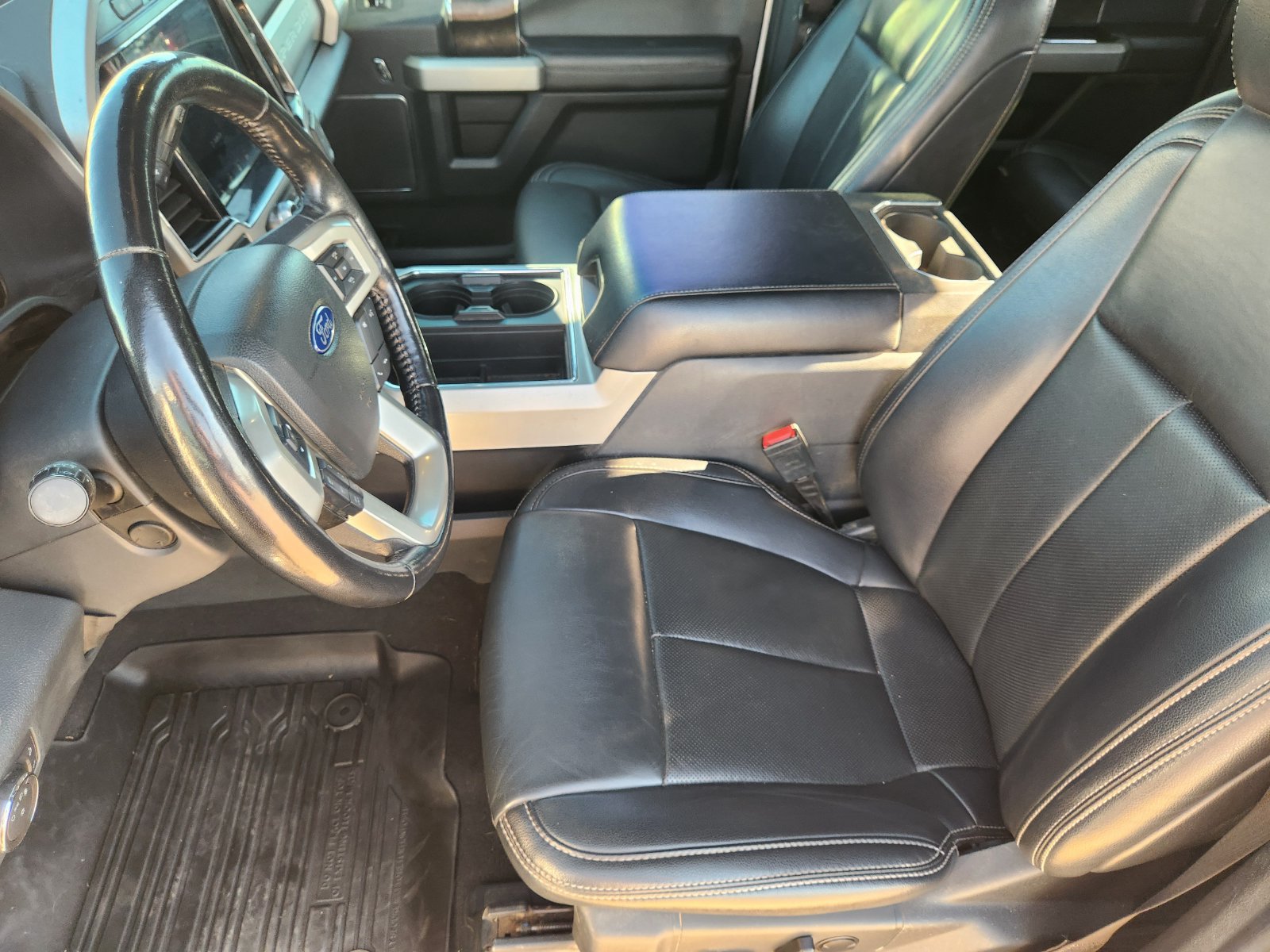 Used 2022 Ford F250 4x4 Crew Cab Super Duty image 15