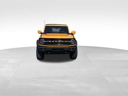 Certified 2022 Ford Bronco Outer Banks w/ Sasquatch Package image 8