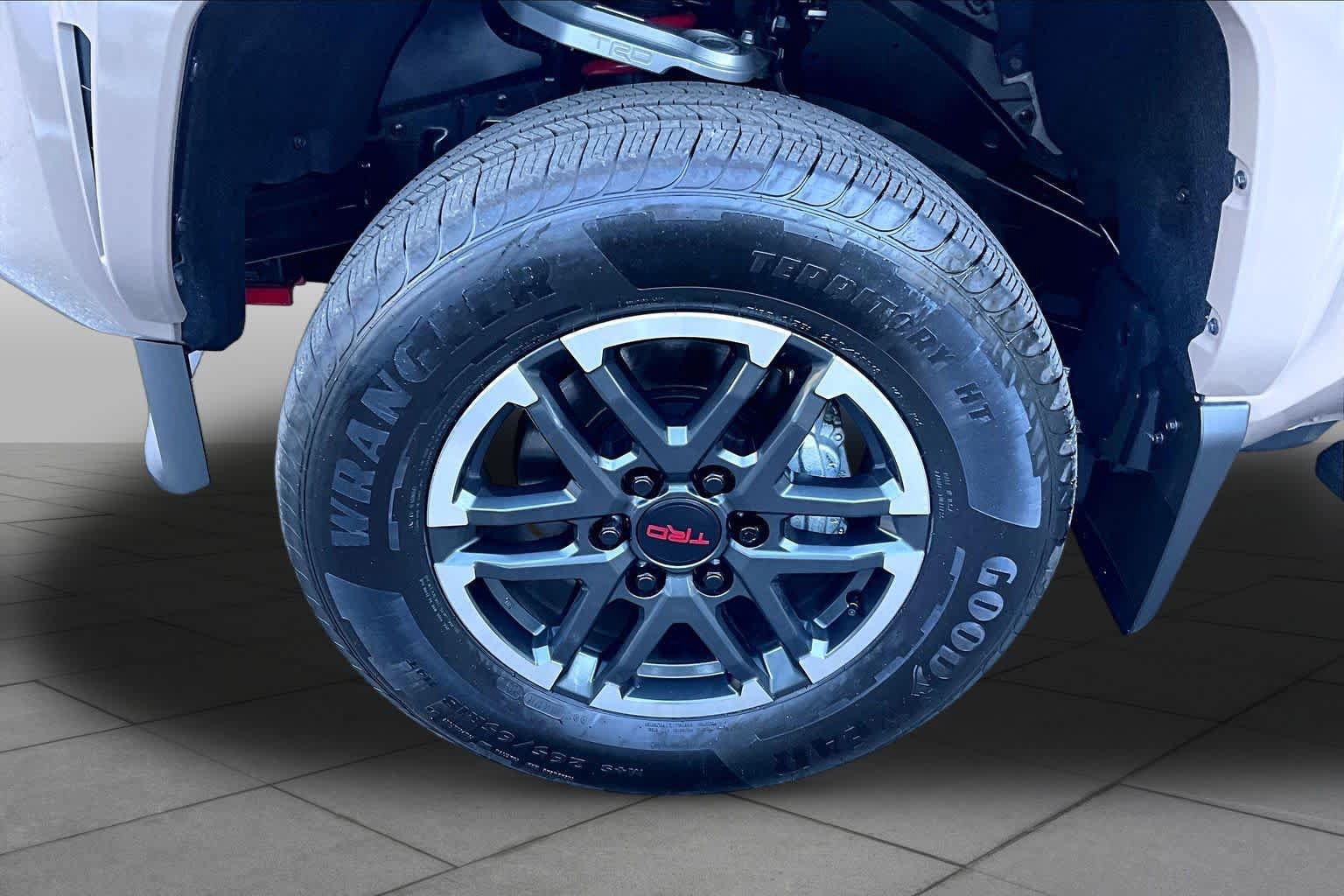 Certified 2026 Toyota Tacoma TRD Sport AWD/4WD image 11