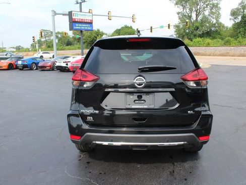 Used 2019 Nissan Rogue SL image 6