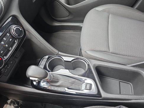 Used 2023 Buick Encore GX Preferred w/ Cold Weather Comfort Package FWD image 21