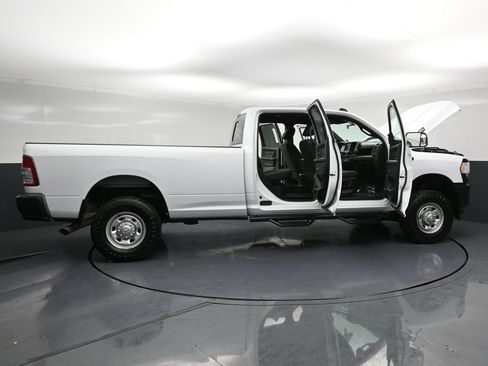 Used 2022 RAM 2500 Tradesman image 36