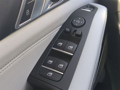 New 2026 BMW X5 xDrive40i w/ M Sport Package image 25