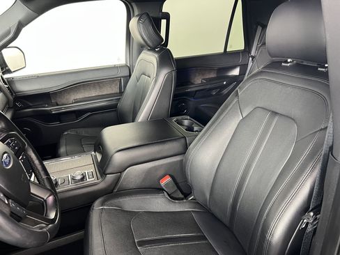 Used 2019 Ford Expedition Limited w/ Special Edition Package image 16