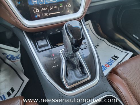 Used 2021 Subaru Outback Touring w/ Popular Package #2 image 29