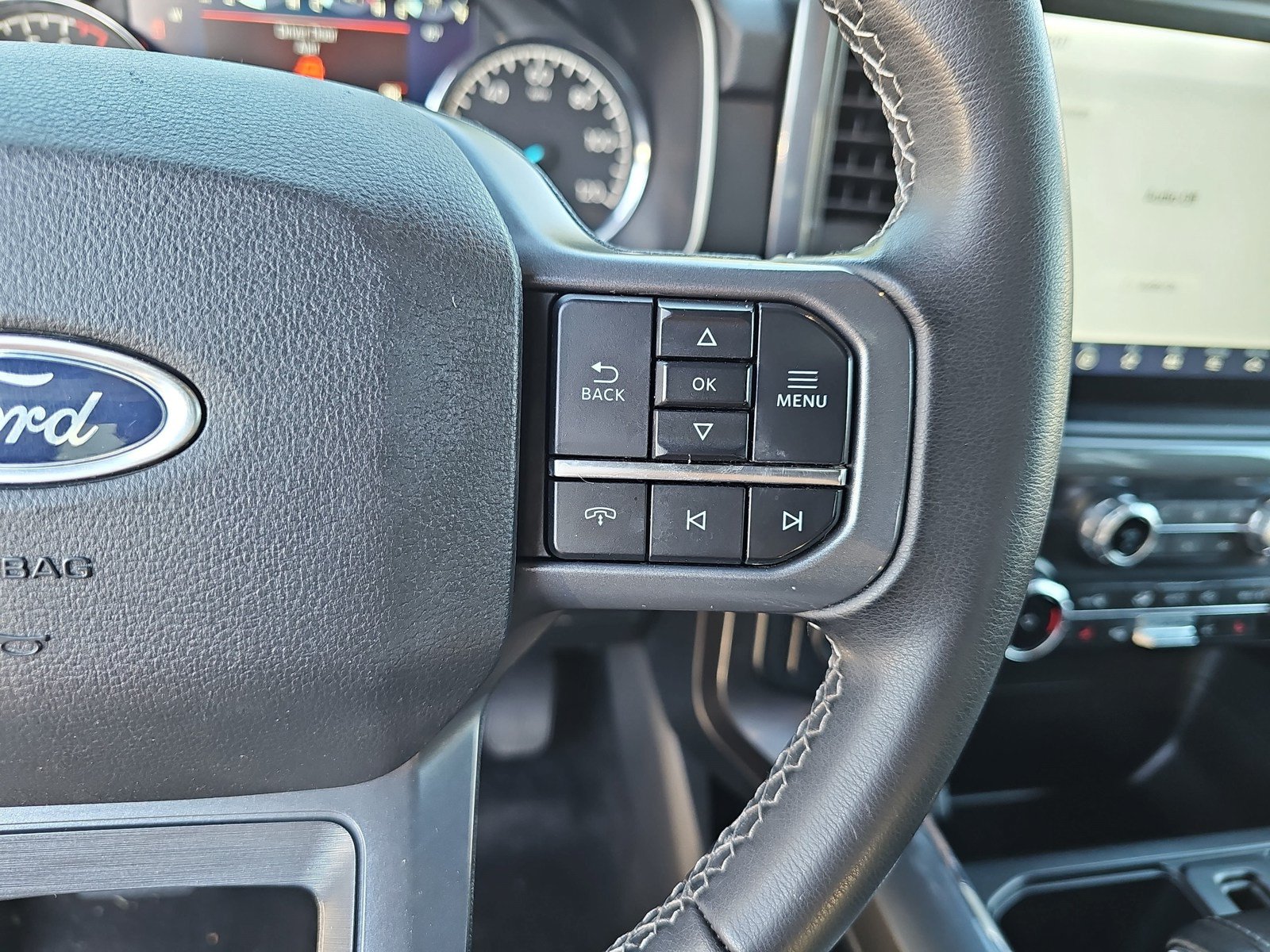 Used 2023 Ford F150 XLT w/ Equipment Group 302A High AWD/4WD image 18