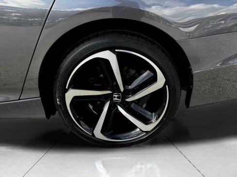 Used 2019 Honda Accord Sport image 59