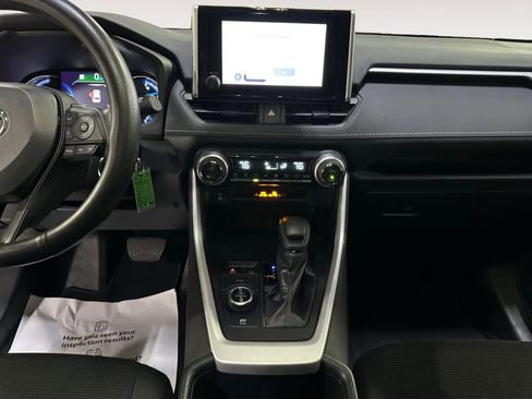 Used 2024 Toyota RAV4 LE image 15