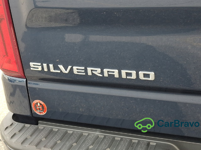 Used 2023 Chevrolet Silverado 1500 High Country w/ Technology Package AWD/4WD image 29