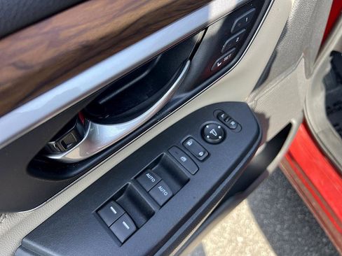 Used 2019 Honda CR-V Touring image 21