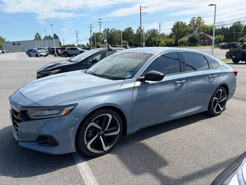 Used 2022 Honda Accord Sport Special Edition image 1