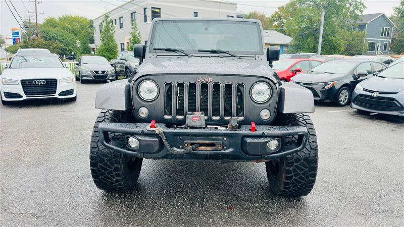 Used 2018 Jeep Wrangler Rubicon AWD/4WD image 4