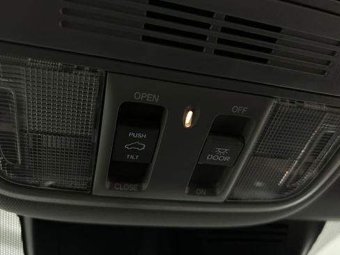 Used 2019 Honda CR-V EX image 25