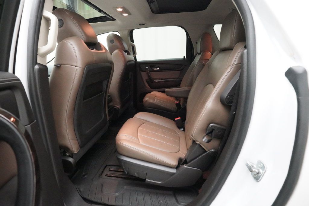 Used 2017 GMC Acadia Limited SLT AWD/4WD image 16