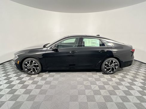 New 2025 Kia K5 EX image 7