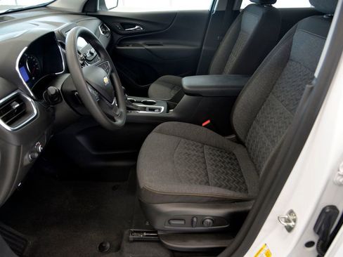 Used 2022 Chevrolet Equinox LT image 14