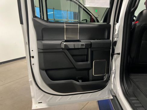 Used 2019 Ford F150 Raptor w/ Equipment Group 802A Luxury AWD/4WD image 32