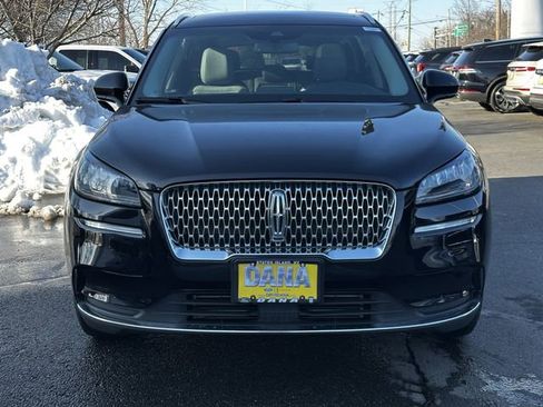 Certified 2022 Lincoln Corsair AWD w/ Premium Package image 2