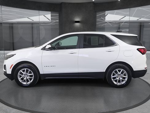 Used 2022 Chevrolet Equinox LT AWD/4WD image 8