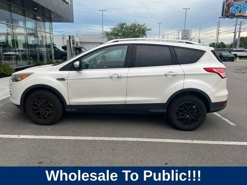 Used 2015 Ford Escape Titanium w/ Equipment Group 301A FWD image 7