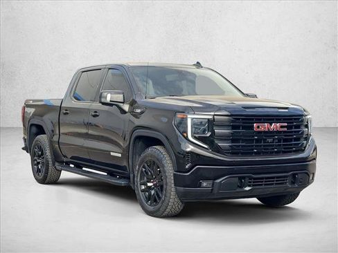 Certified 2023 GMC Sierra 1500 Elevation w/ Elevation Premium Package AWD/4WD image 2
