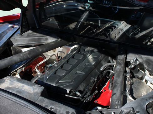 Used 2021 Chevrolet Corvette Stingray image 16