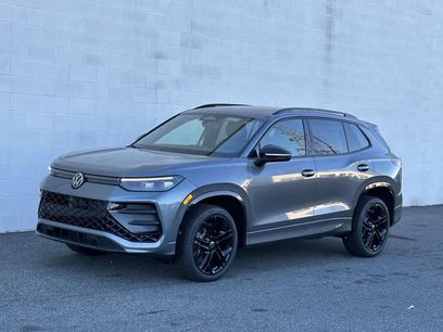 New 2026 Volkswagen Tiguan SE R-Line