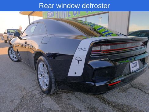 Used 2025 Dodge Charger R/T w/ Quick Order Package 25M R/T image 5