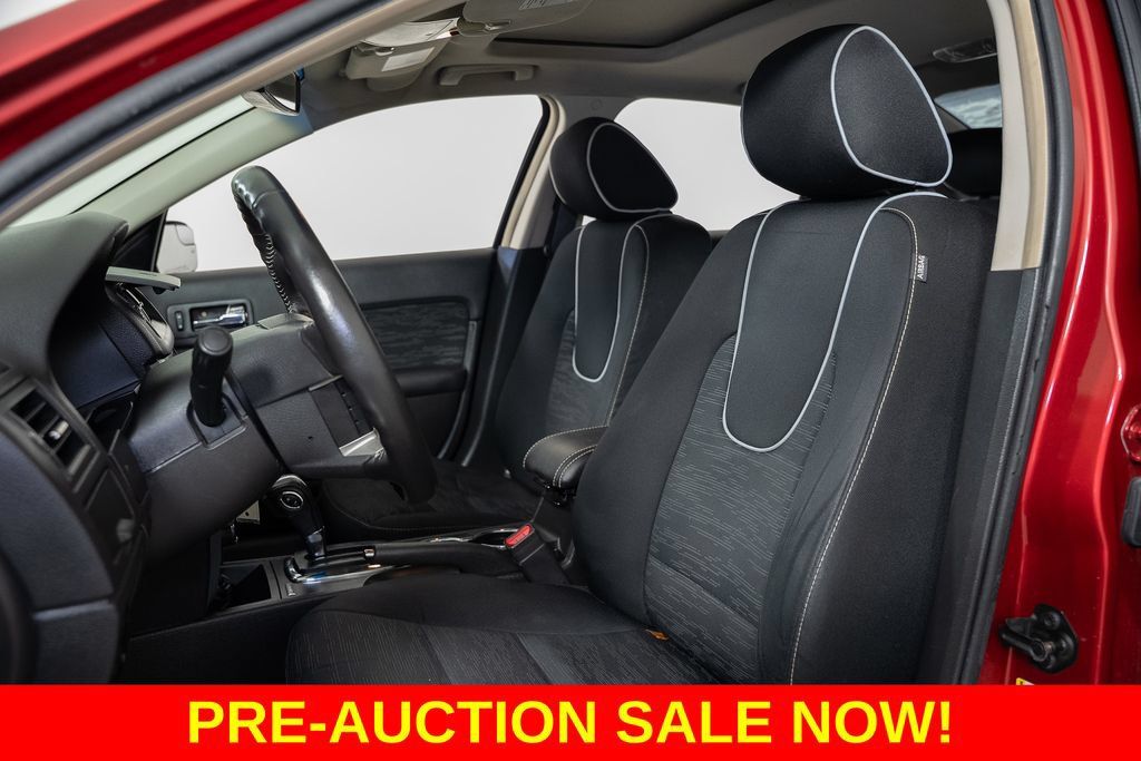 Used 2012 Ford Fusion SE FWD image 19